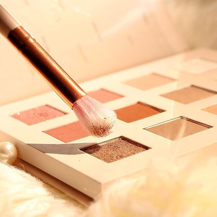 Палетка теней Agatha Eye Color Master Look Book