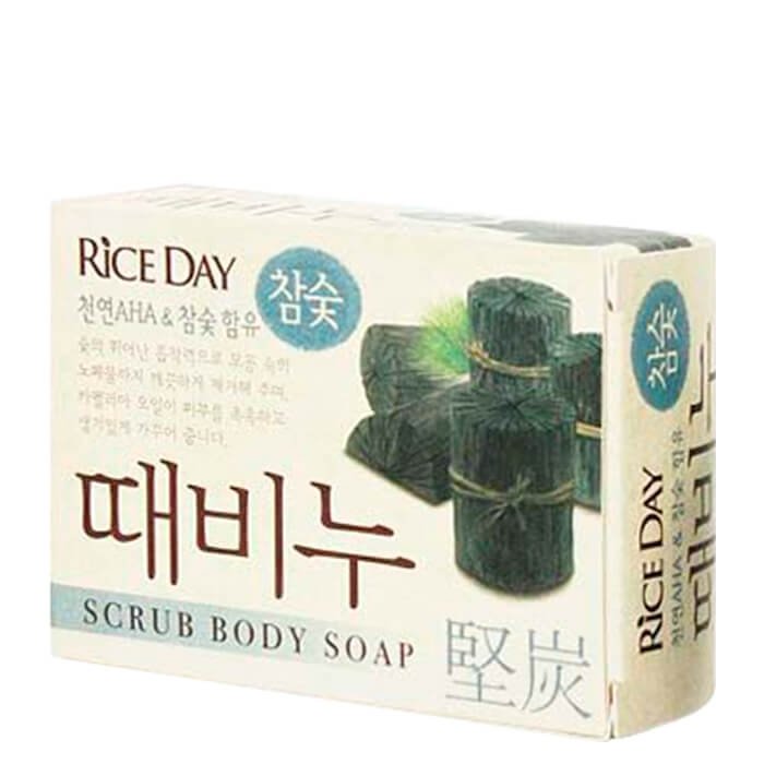 Мыло-скраб для тела CJ Lion Rice Day Scrub Body Charcoal Soap
