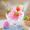 Бальзам для губ EOS Smooth Sphere Lip Balm - Strawberry Sorbet