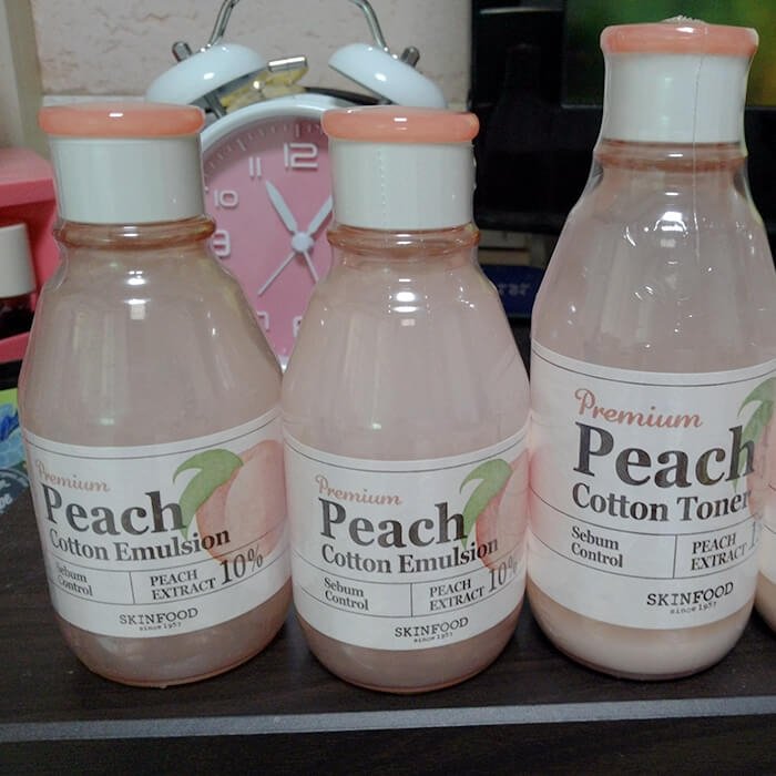 Эмульсия для лица Skinfood Premium Peach Cotton Emulsion
