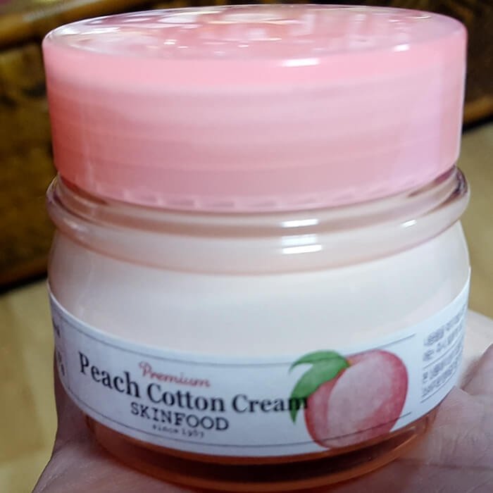 Крем для лица Skinfood Premium Peach Cotton Cream