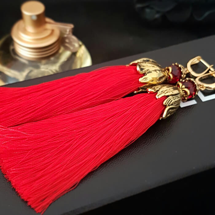 

Серьги-кисти Wizard Brush - Real Red, Шелковые серьги-кисти в фантастическом красном цвете
